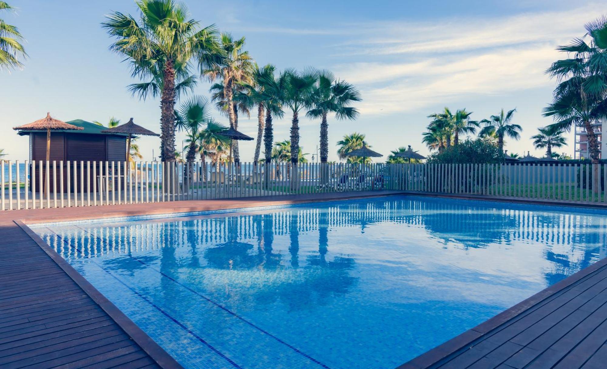 Espectacular apartamento en primera linea de mar Torrevieja Exterior foto
